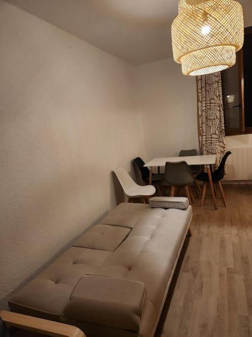 Chez Lian, Belle Maison Villa Beaucaire  Esterno foto