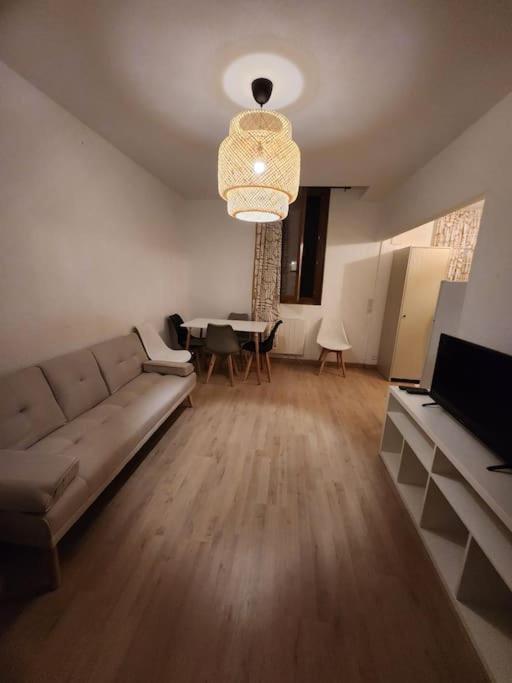 Chez Lian, Belle Maison Villa Beaucaire  Esterno foto